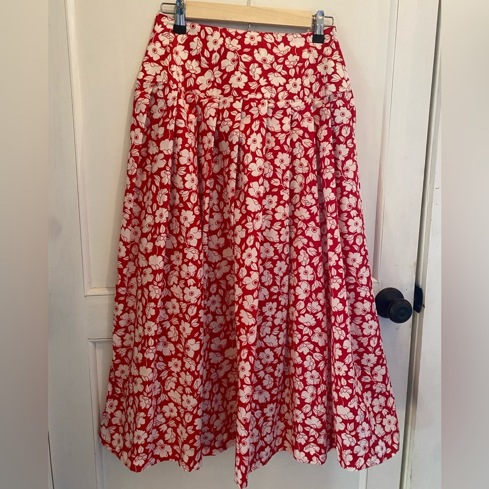 Beautiful Vintage Floral Laura Ashley Midi Skirt